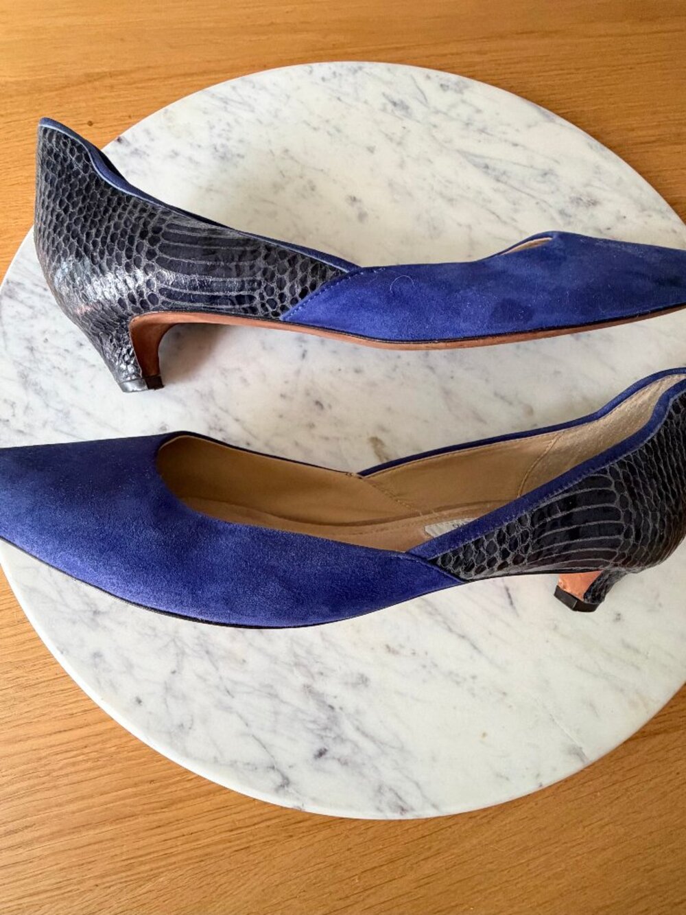 Diane Von Furstenberg Blue Suede / Snakeskin Kitten Heel - sz 41